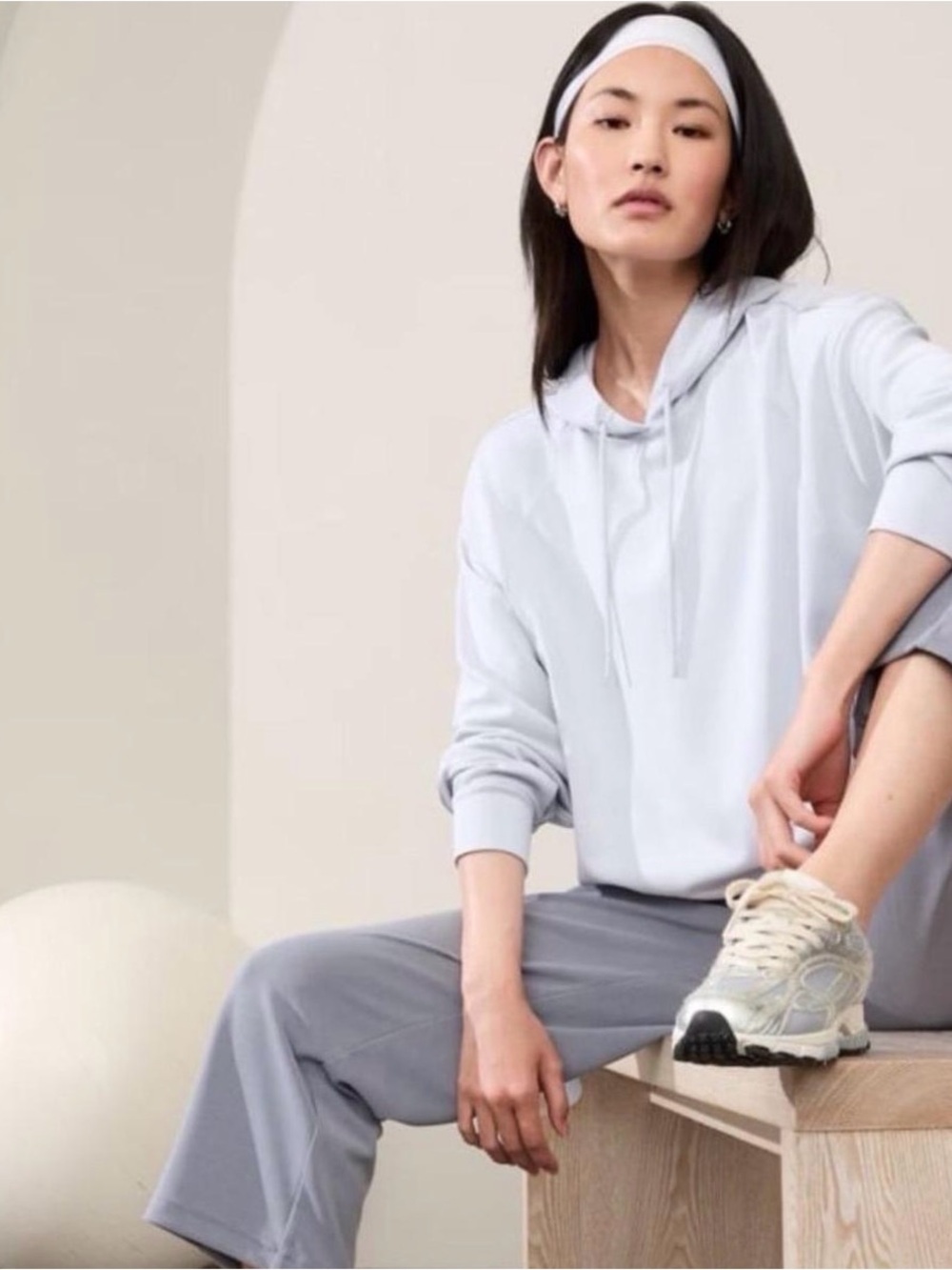 Athleta Seasoft Bubble Hem Sweatshirt - Size S